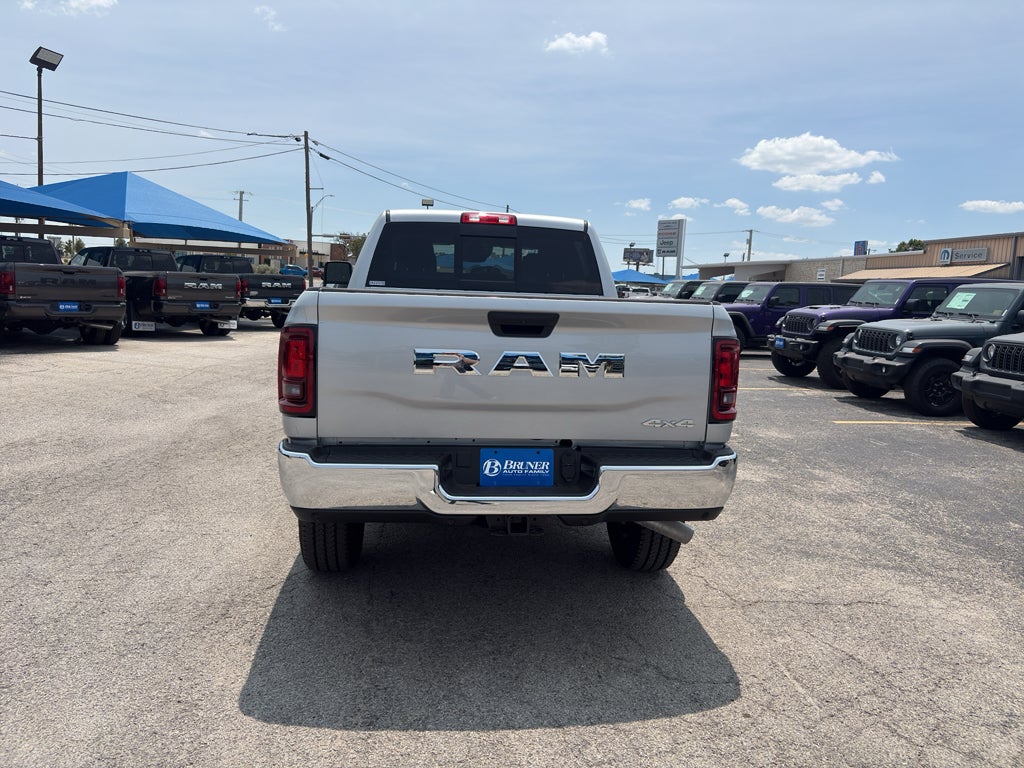 2026 RAM 2500 RAM 2500 TRADESMAN CREW CAB 4X4 6'4' BOX