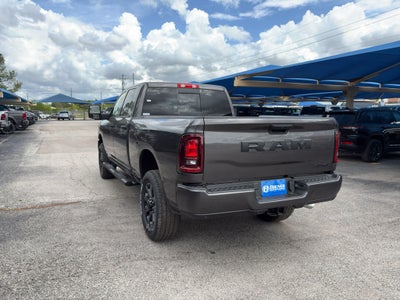 2026 RAM Ram 2500 RAM 2500 BLACK EXPRESS CREW CAB 4X4 6'4' BOX