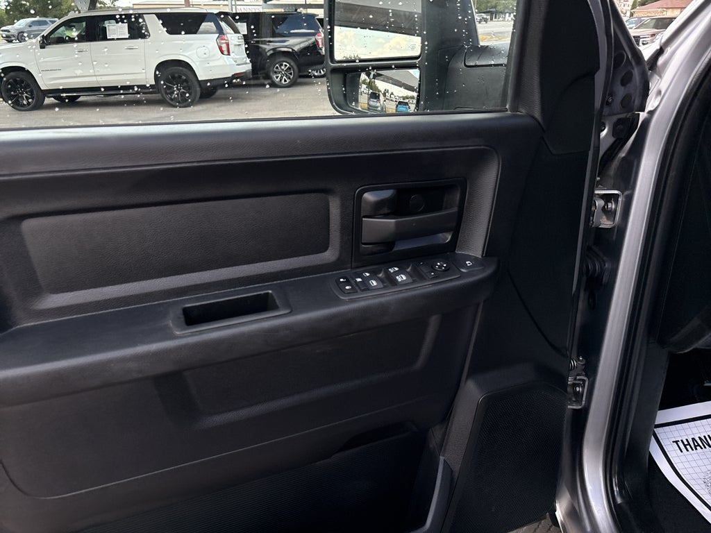 2024 RAM 2500 Tradesman Crew Cab 4x4 6'4' Box