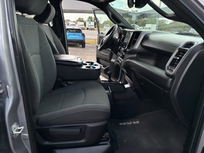 2024 RAM 2500 Tradesman Crew Cab 4x4 6'4' Box