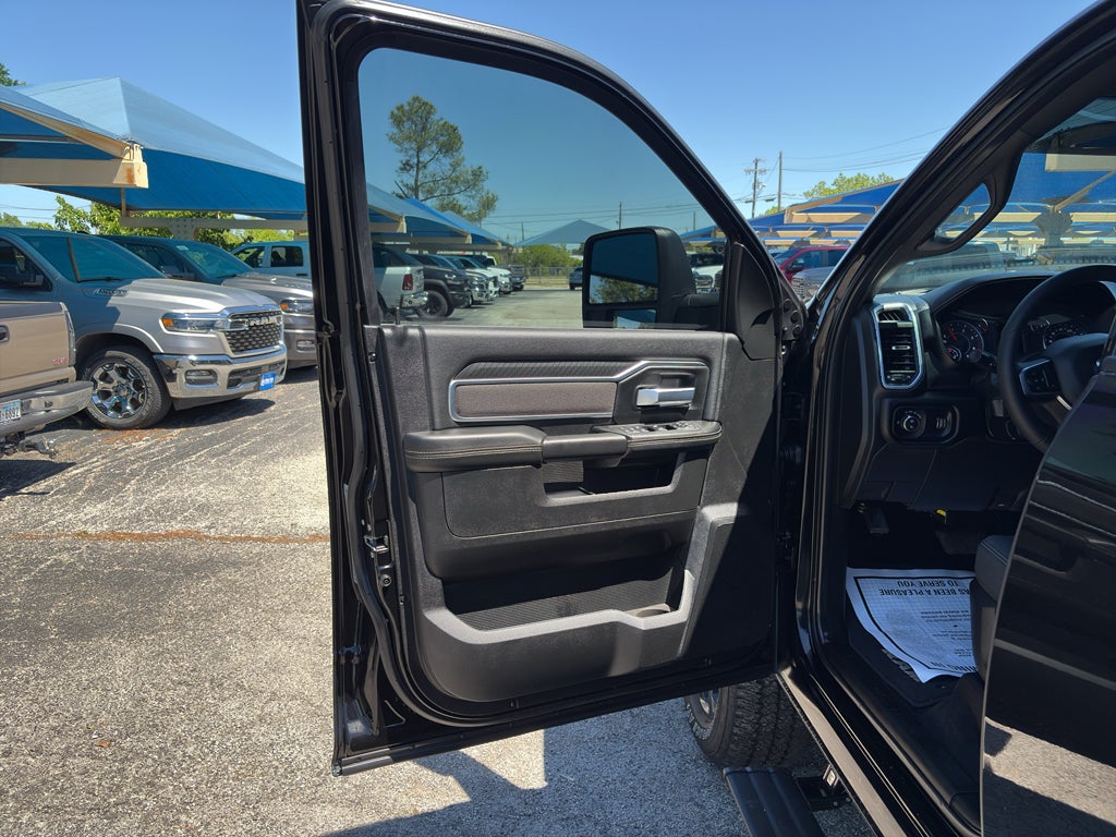 2026 RAM 2500 Lone Star Crew Cab 4x4 6'4' Box
