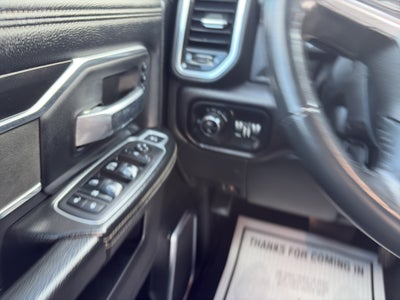 2022 RAM 2500 Laramie Crew Cab 4x4 6'4' Box