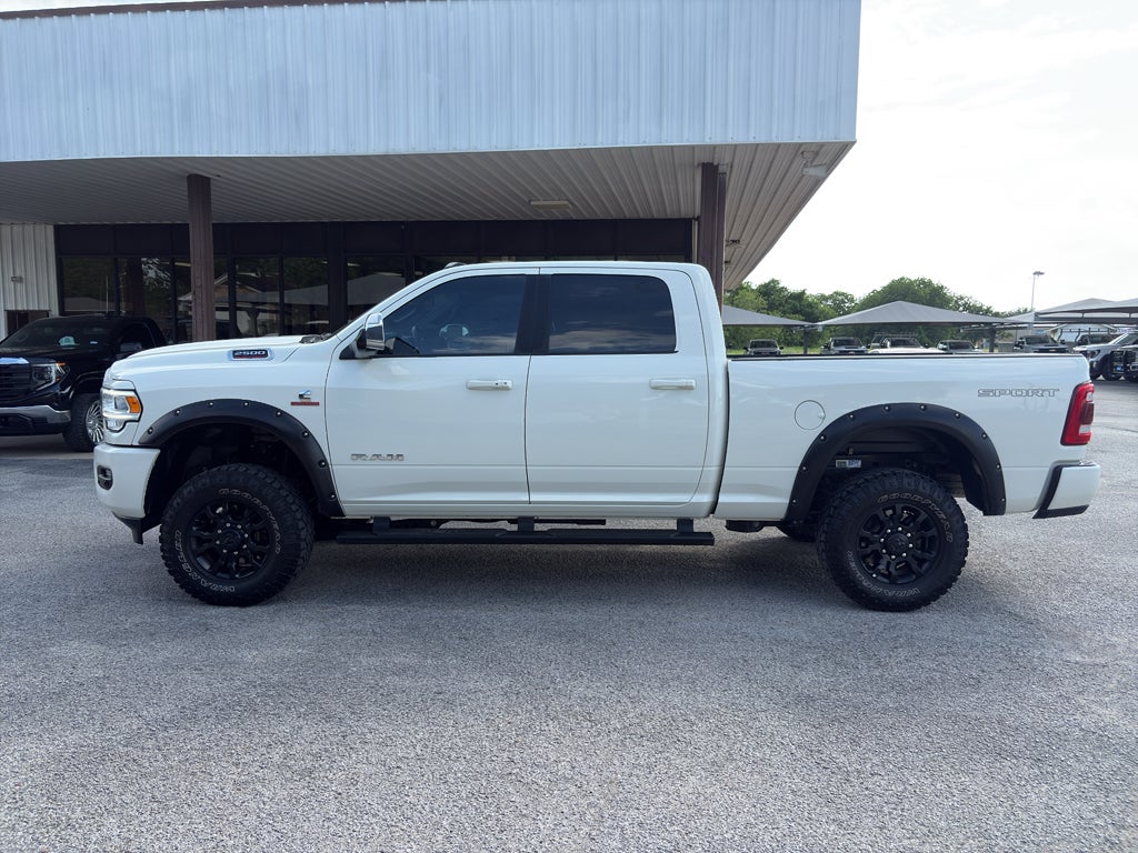 2022 RAM 2500 Laramie Crew Cab 4x4 6'4' Box