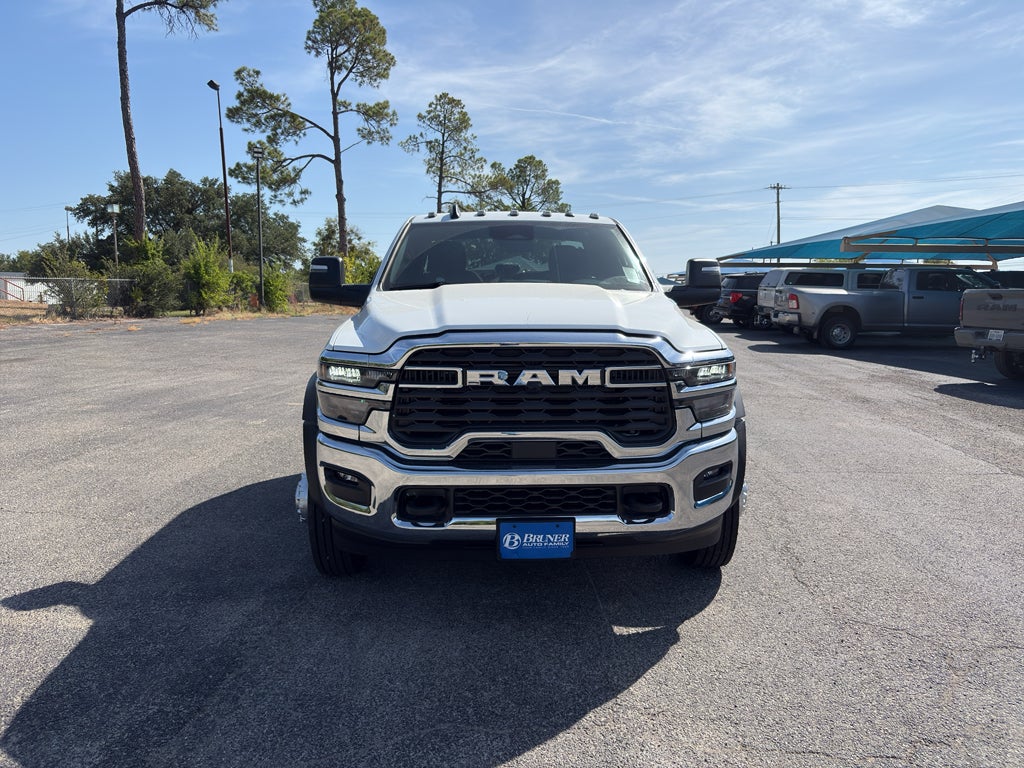 2026 RAM 4500 Chassis RAM 4500 TRADESMAN CHASSIS CREW CAB 4X4 60' CA