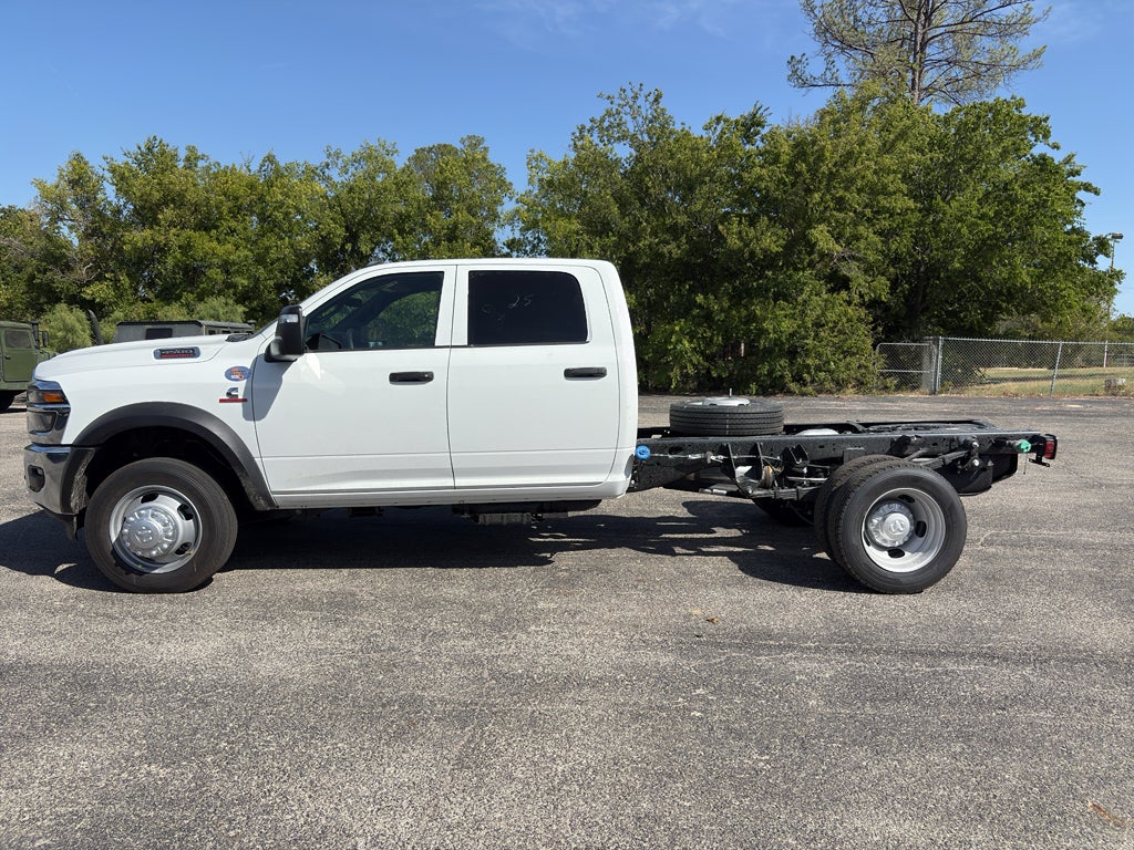 2026 RAM 4500 Chassis RAM 4500 TRADESMAN CHASSIS CREW CAB 4X4 60' CA