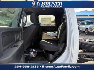 2026 RAM Ram 3500 Chassis Cab RAM 3500 TRADESMAN CREW CAB CHASSIS 4X4 60' CA