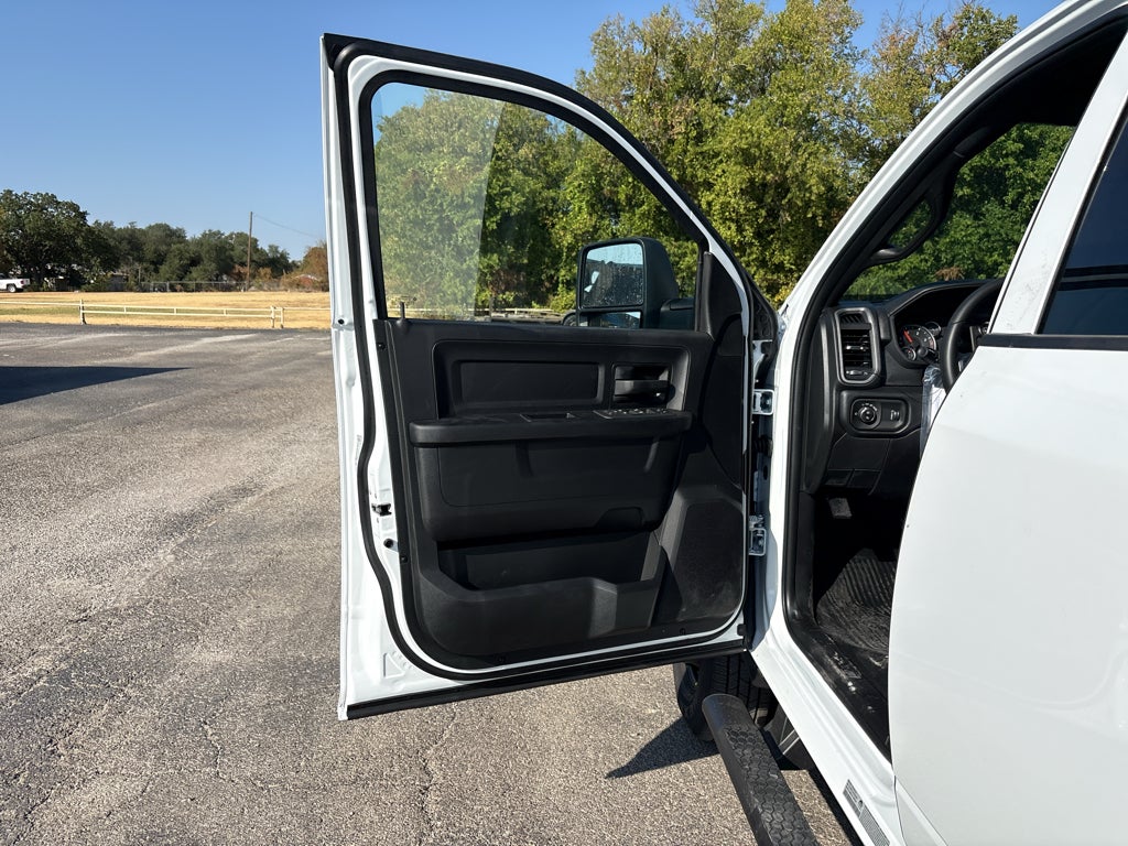 2027 RAM 3500 Chassis Cab Tradesman