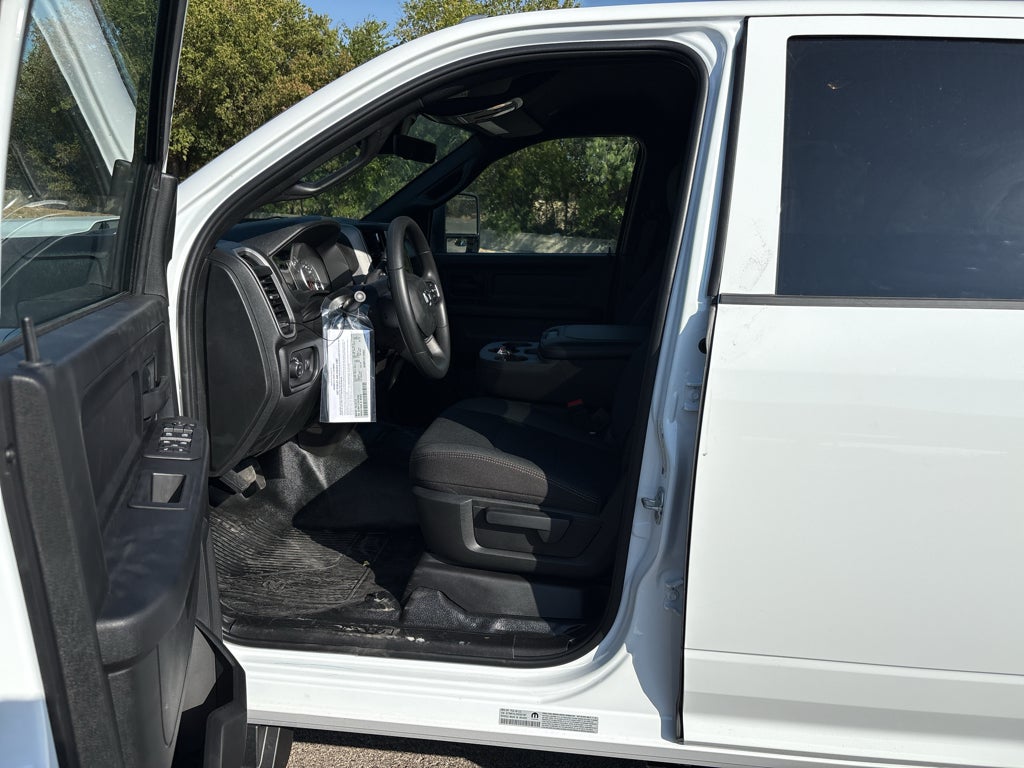 2027 RAM 3500 Chassis Cab Tradesman