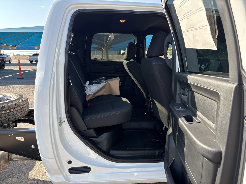 2027 RAM 3500 Chassis Cab Tradesman