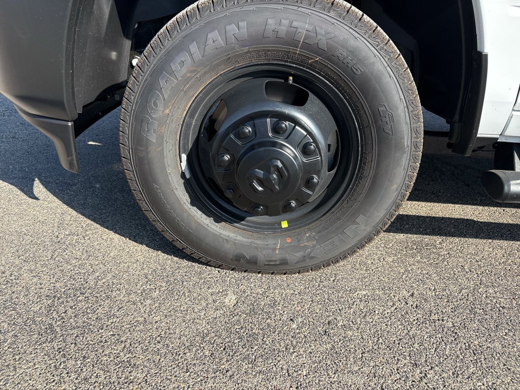 2027 RAM 3500 Chassis Cab Tradesman