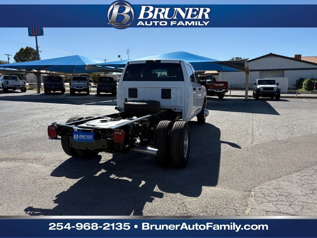 2026 RAM Ram 3500 Chassis Cab RAM 3500 TRADESMAN CREW CAB CHASSIS 4X4 60' CA