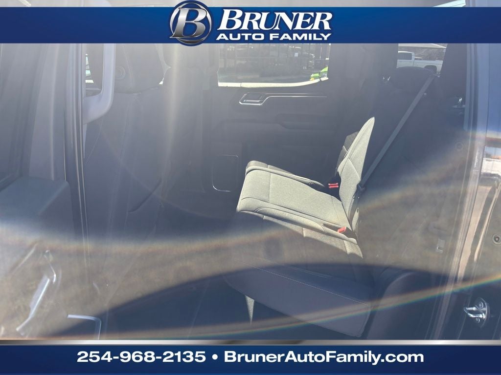 2024 Chevrolet Silverado LT