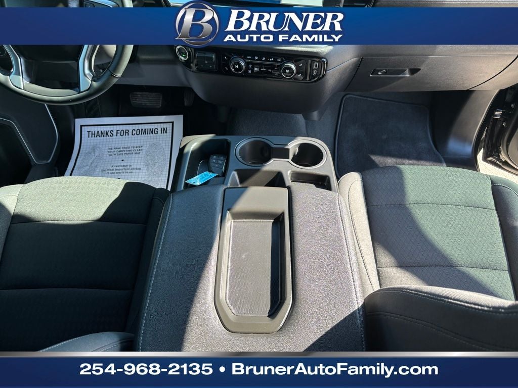 2024 Chevrolet Silverado LT