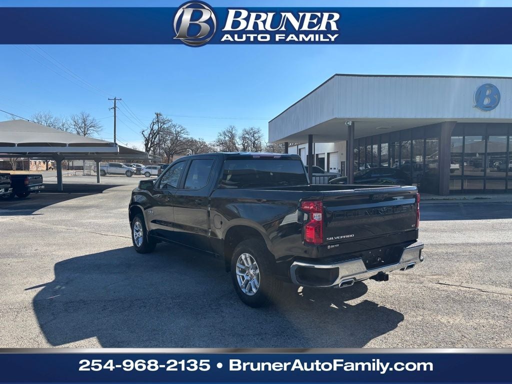 2024 Chevrolet Silverado LT