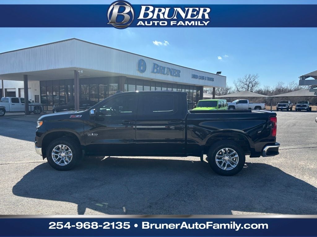 2024 Chevrolet Silverado LT
