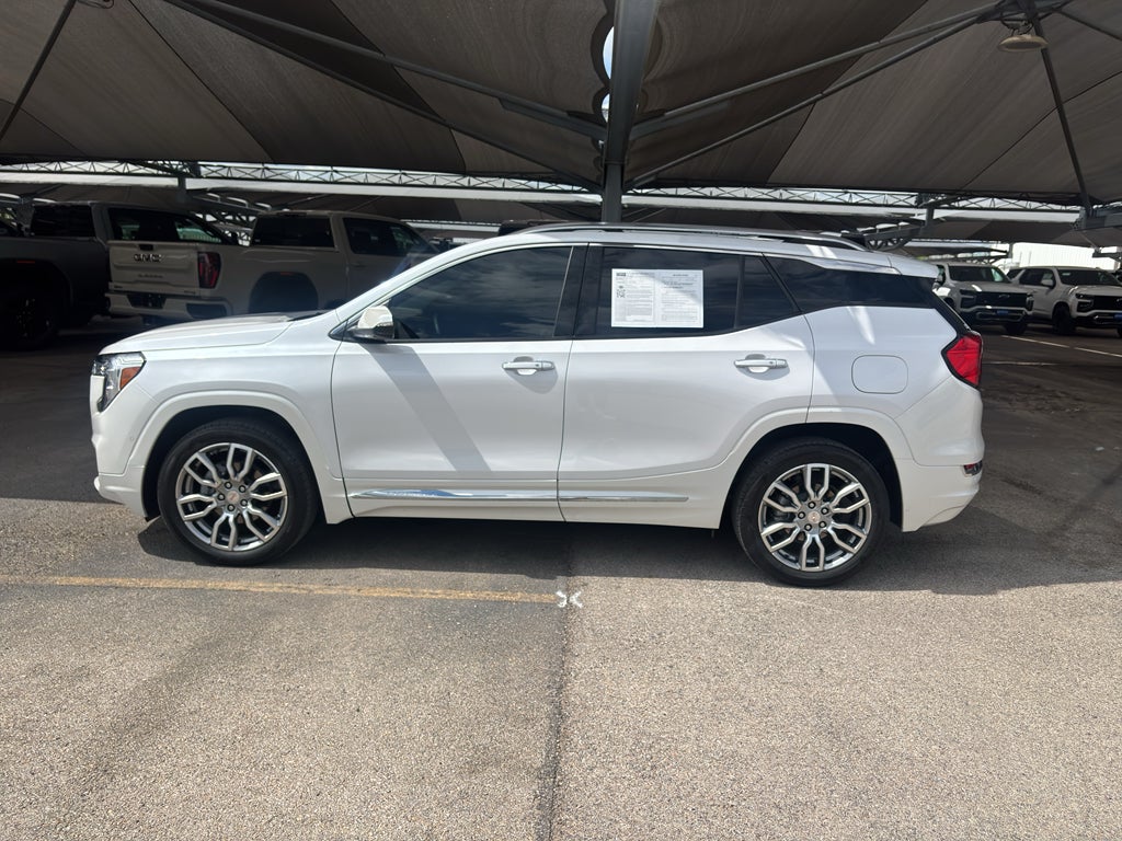 2024 GMC Terrain AWD Denali