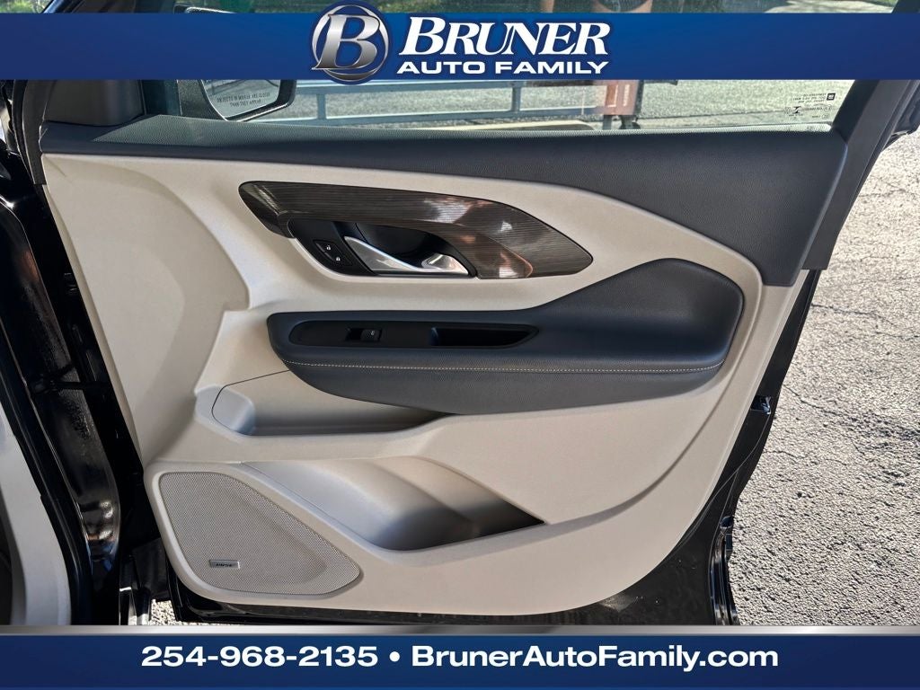 2023 GMC Terrain AWD Denali