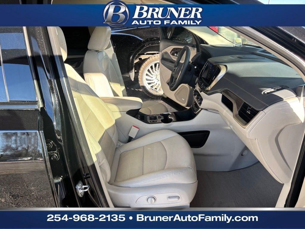 2023 GMC Terrain AWD Denali