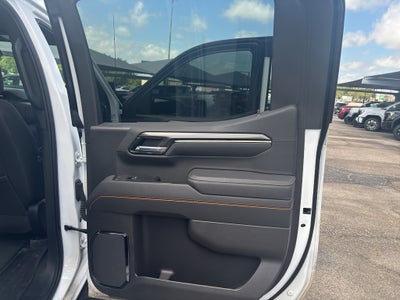 2025 GMC Sierra 1500 4WD Crew Cab Short Box AT4