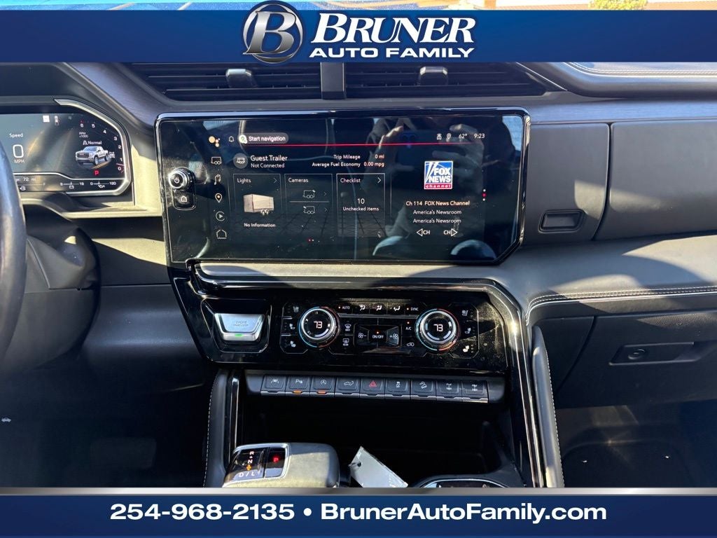 2023 GMC Sierra 1500 4WD Crew Cab Short Box AT4X