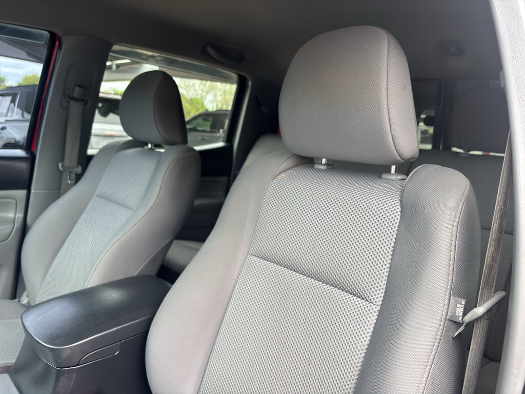 2015 Toyota Tacoma Base V6