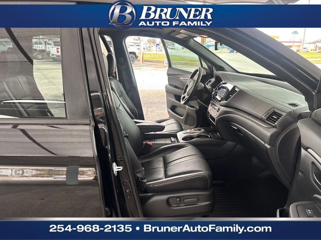 2023 Honda Passport AWD TrailSport