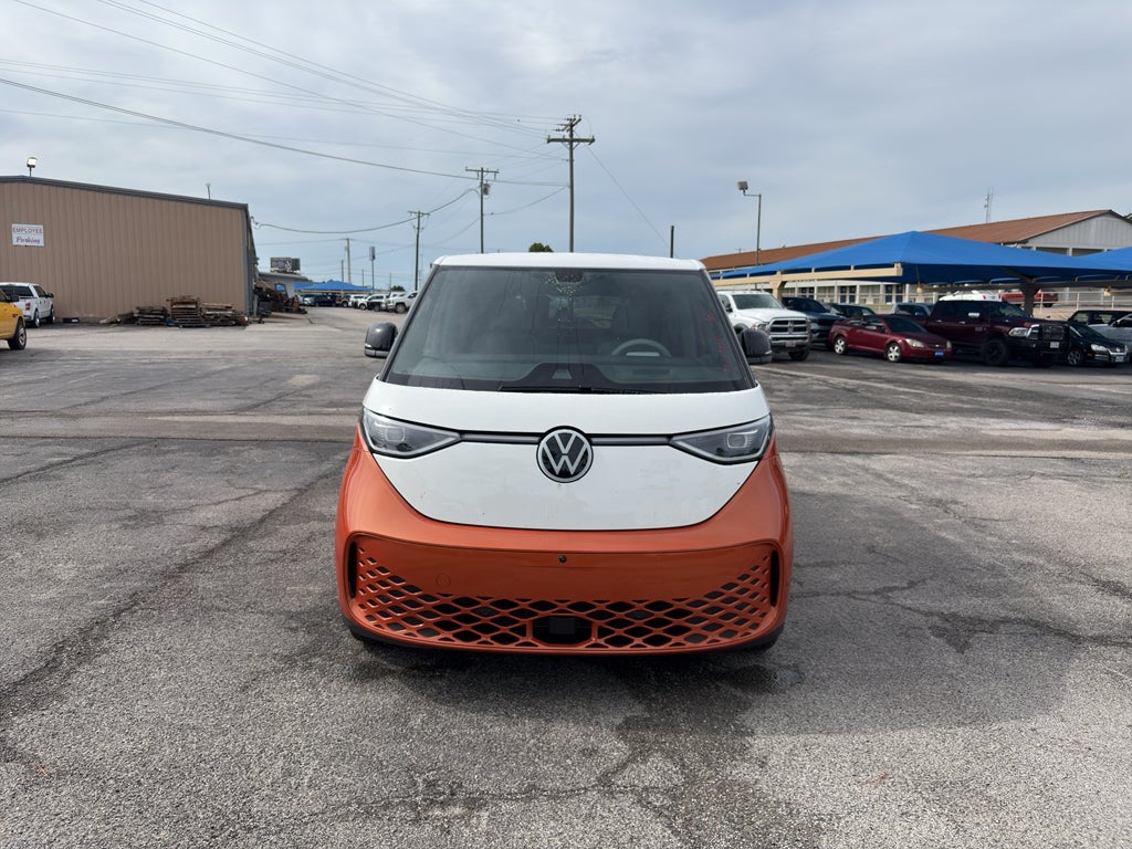 2025 Volkswagen ID. Buzz Pro S Plus with 4MOTION