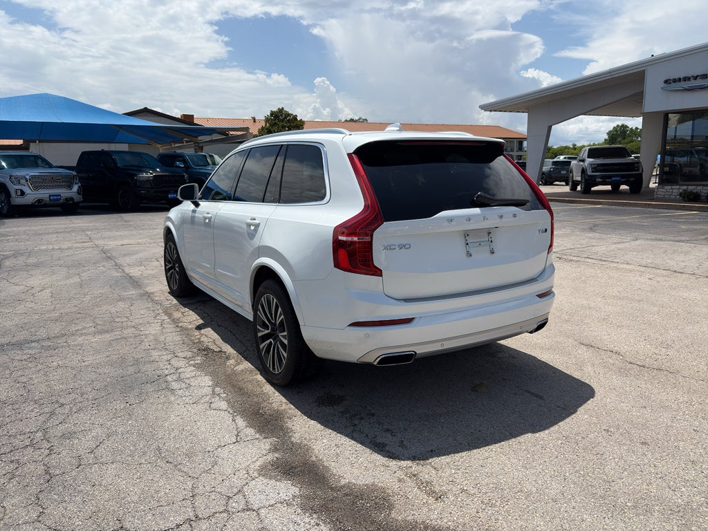 2021 Volvo XC90 T6 Momentum 6 Passenger