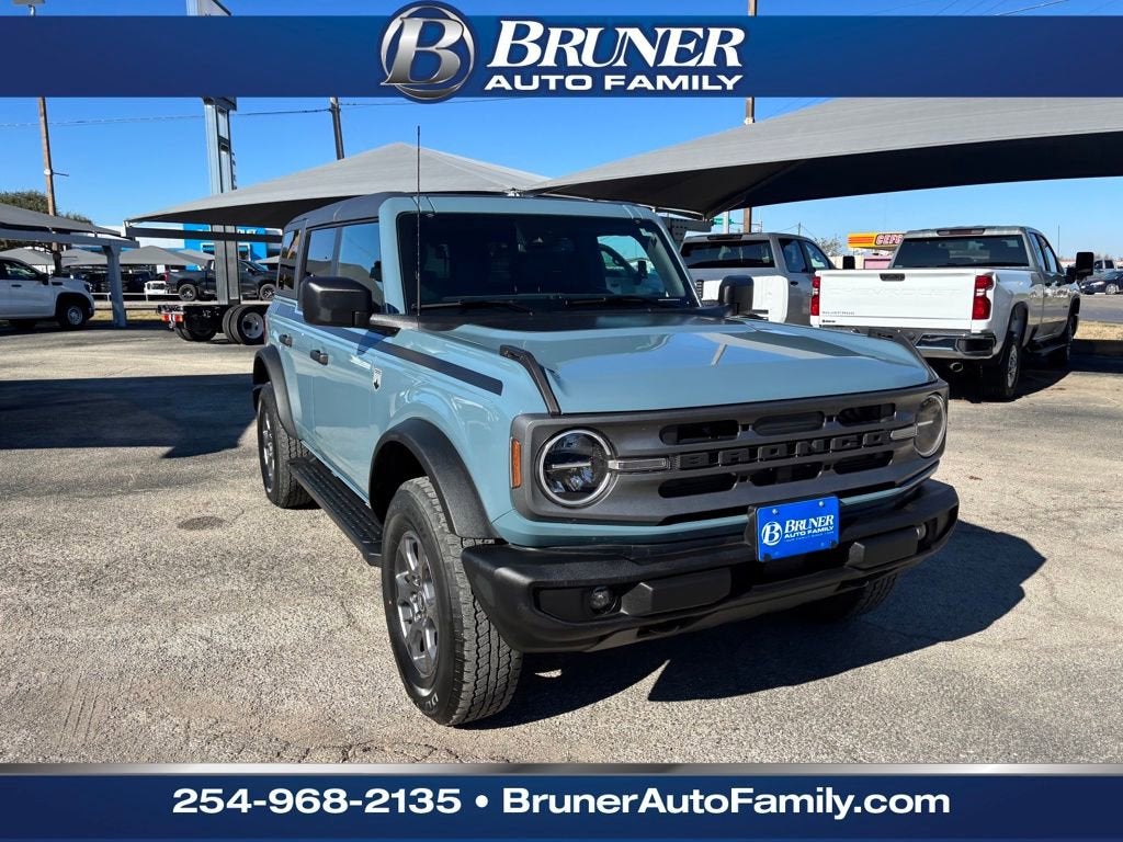 2023 Ford Bronco Base
