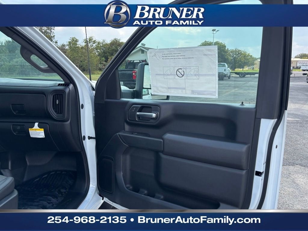 2025 Chevrolet Silverado 3500 HD Chassis Cab Work Truck