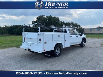 2025 GMC Sierra 3500 HD Chassis Cab Pro