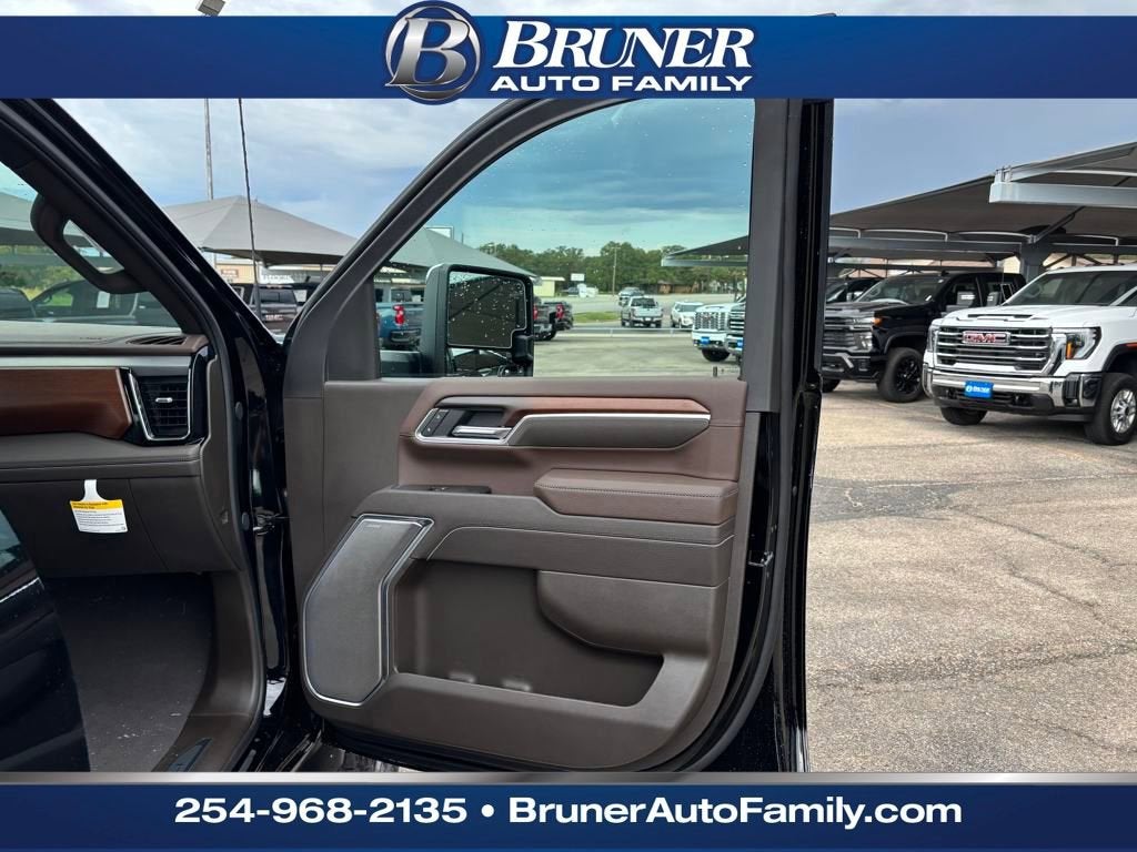 2025 GMC Sierra 2500 HD Denali