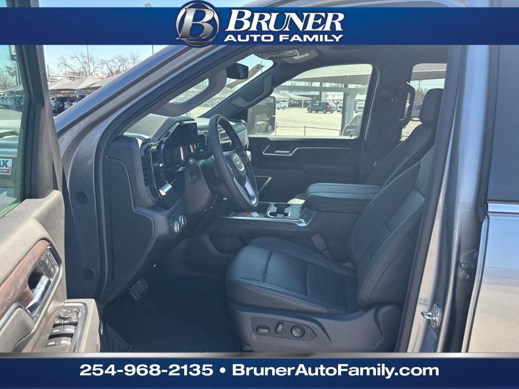 2026 GMC Sierra 3500 HD SLT DRW