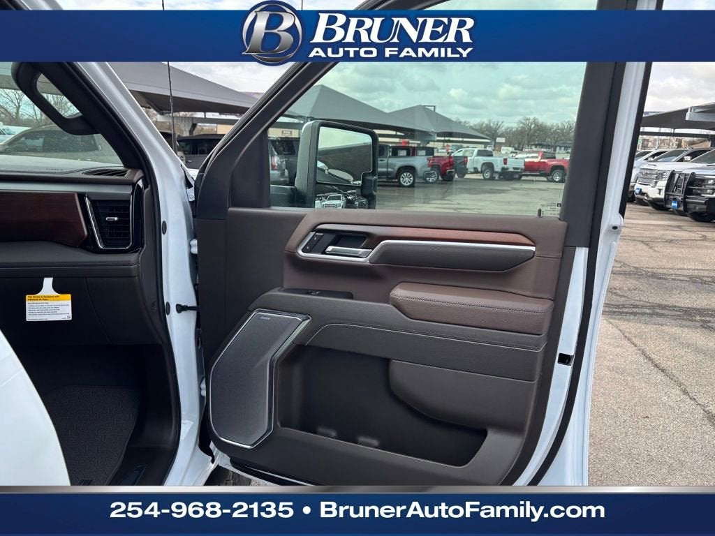 2026 GMC Sierra 3500 HD Denali DRW