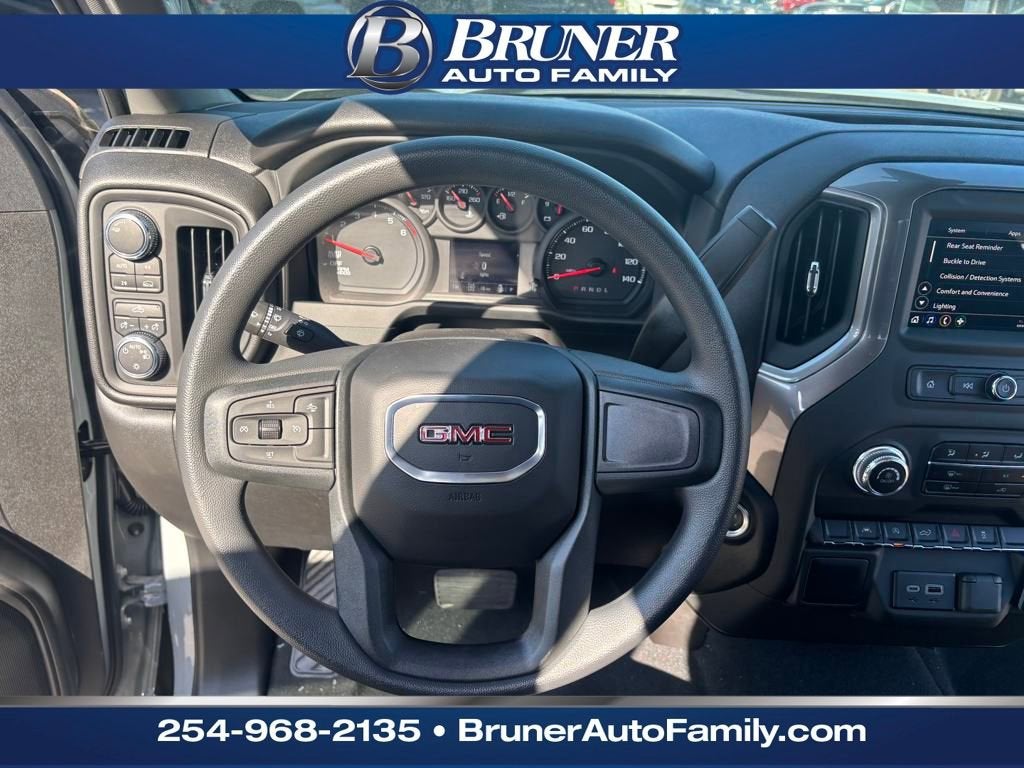 2025 GMC Sierra 1500 Pro