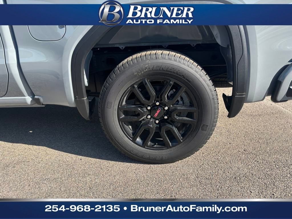 2025 GMC Sierra 1500 Pro