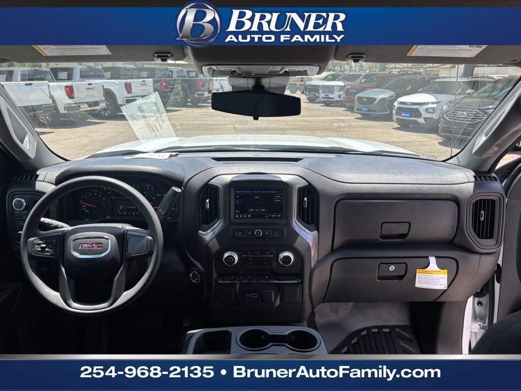 2025 GMC Sierra 1500 Pro