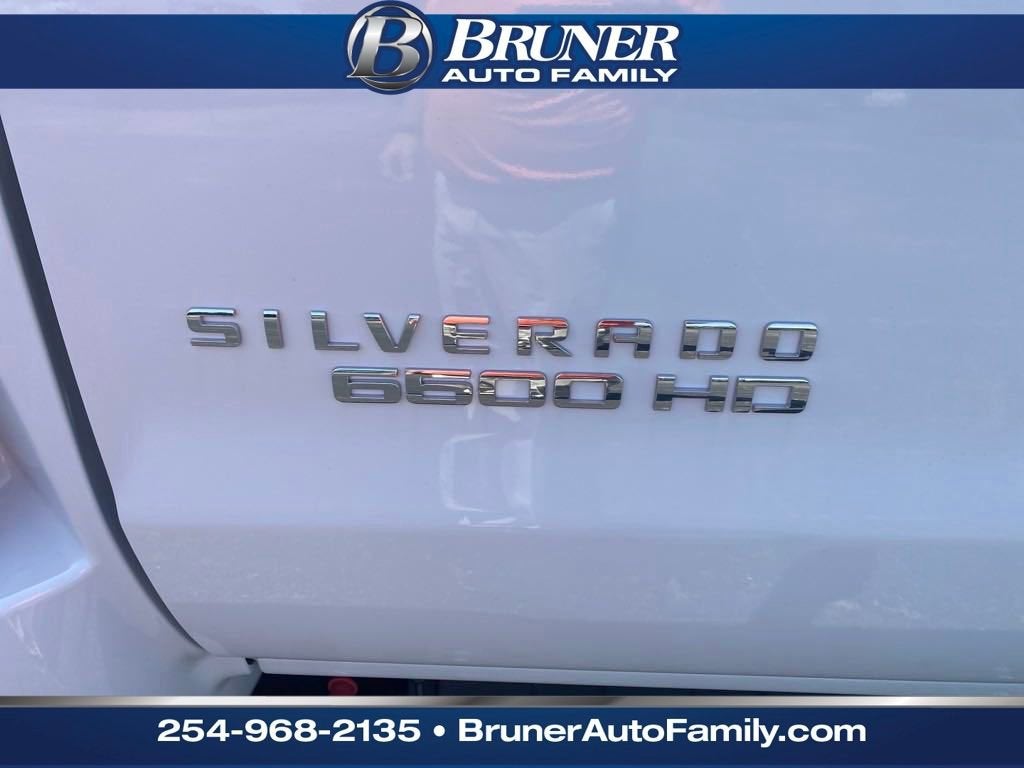 2024 Chevrolet Silverado 6500 HD Work Truck