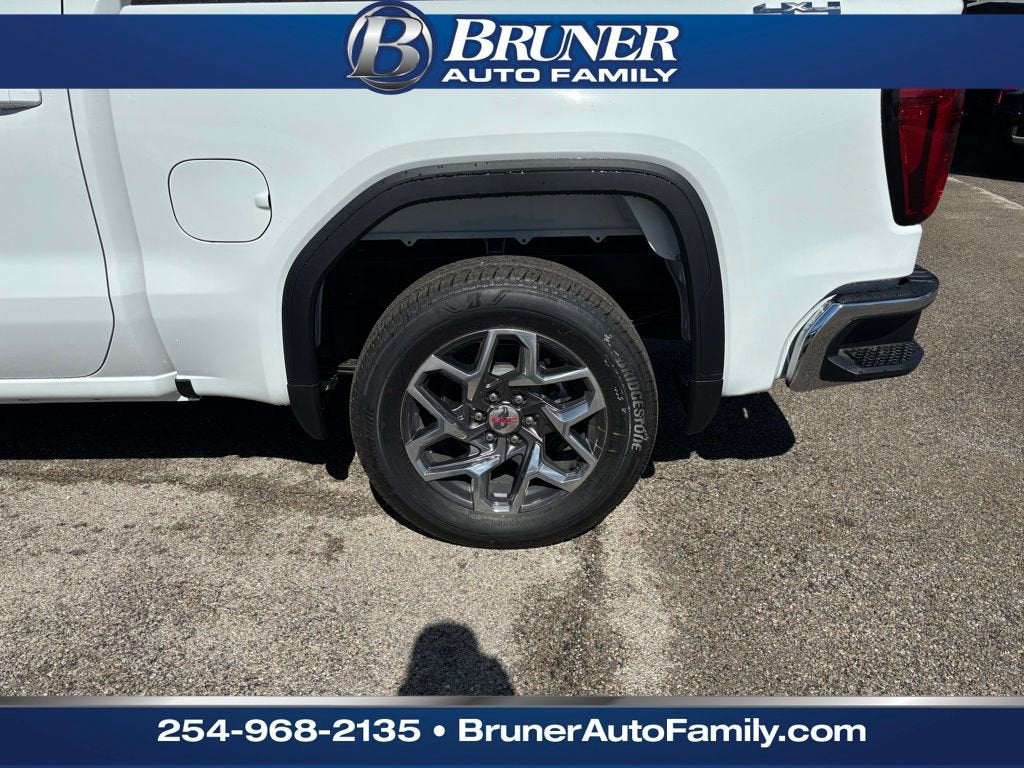 2026 GMC Sierra 1500 SLE