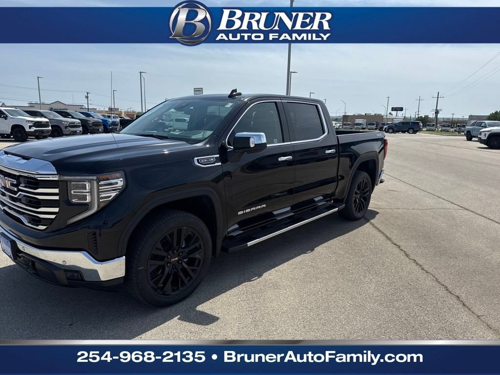 2025 GMC Sierra 1500 SLT