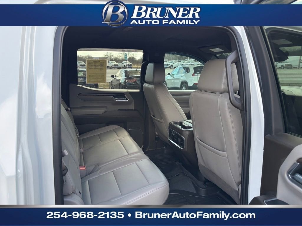 2023 GMC Sierra 1500 SLT