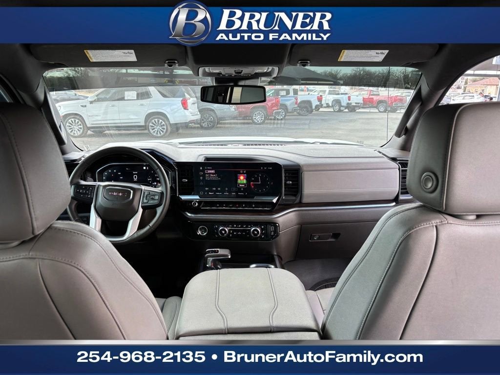 2023 GMC Sierra 1500 SLT