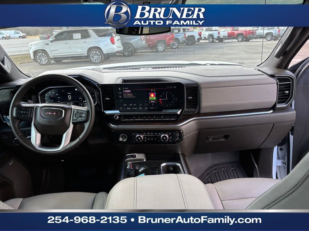 2023 GMC Sierra 1500 SLT