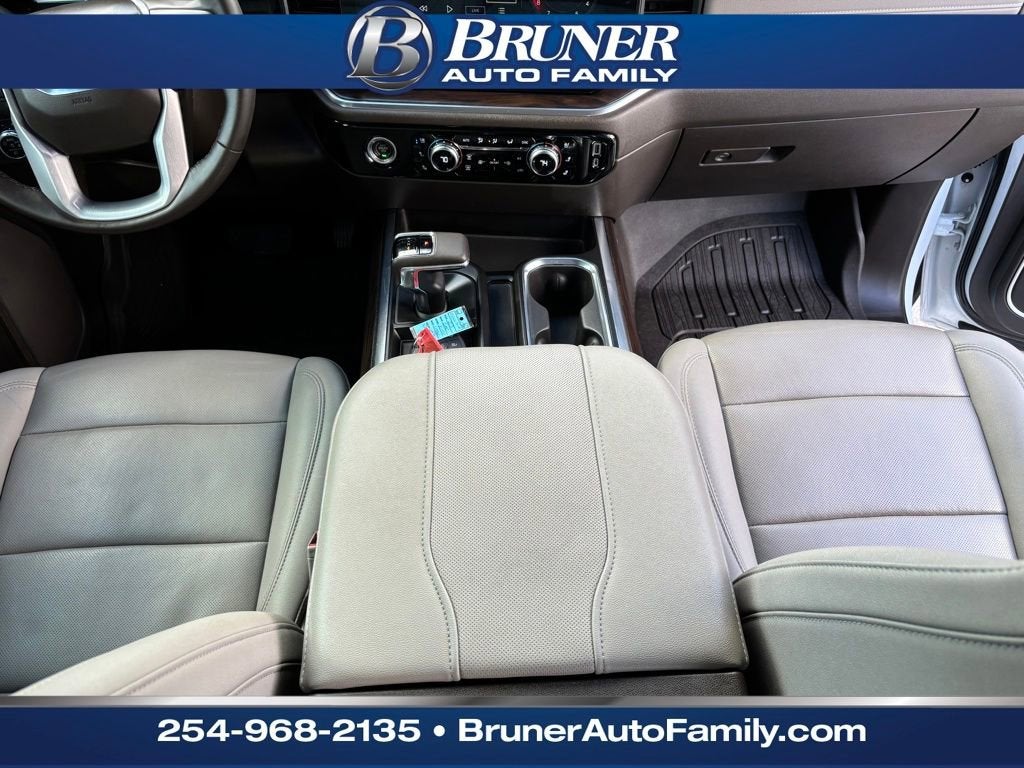 2023 GMC Sierra 1500 SLT