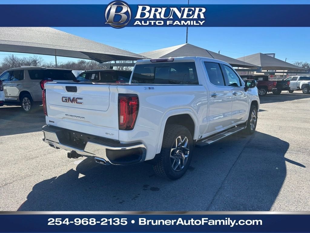 2026 GMC Sierra 1500 SLT