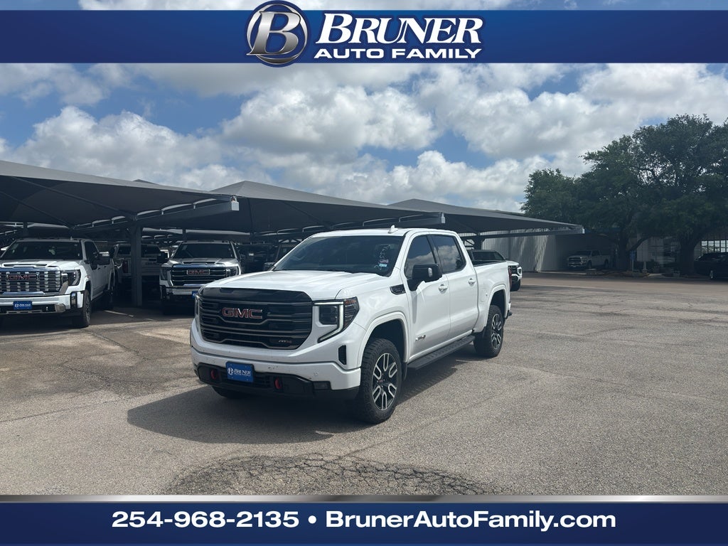 2025 GMC Sierra 1500 4WD Crew Cab Short Box AT4