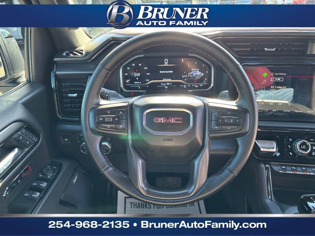 2025 GMC Sierra 1500 AT4