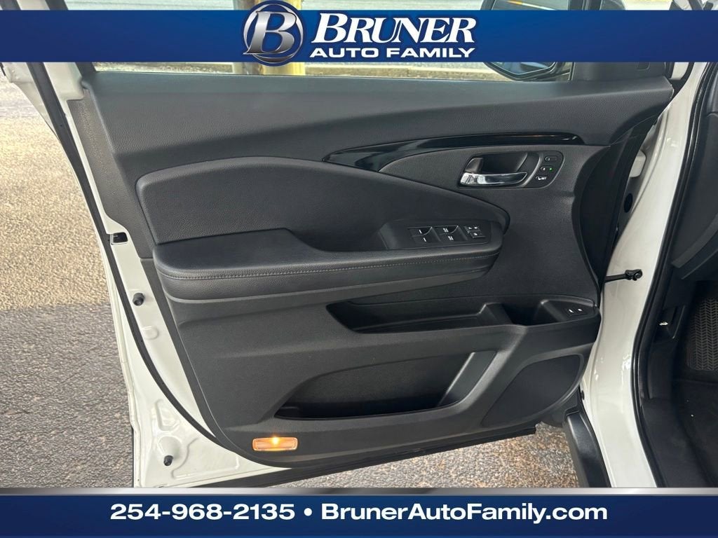 2021 Honda Passport Elite