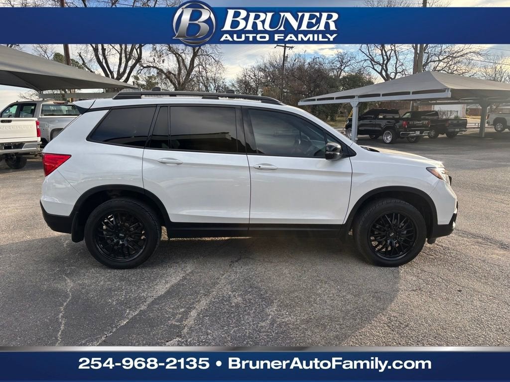 2021 Honda Passport Elite