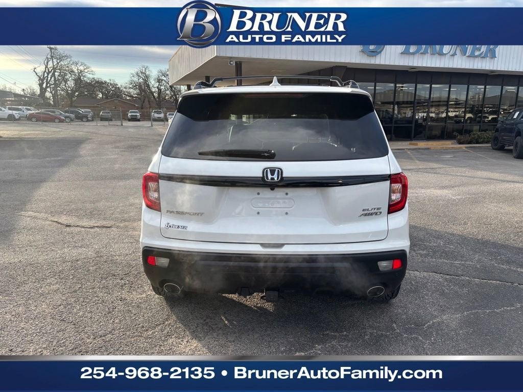 2021 Honda Passport Elite